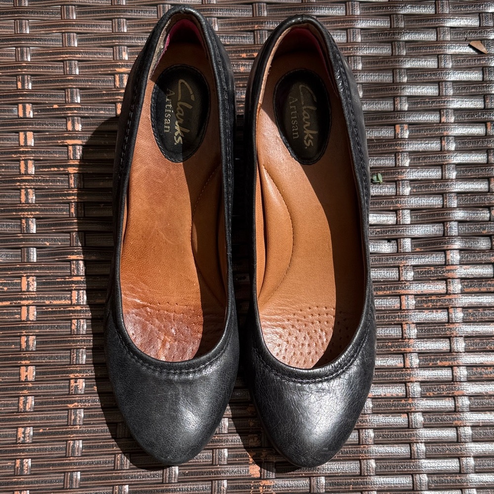 Clarks Black Mid-Heels